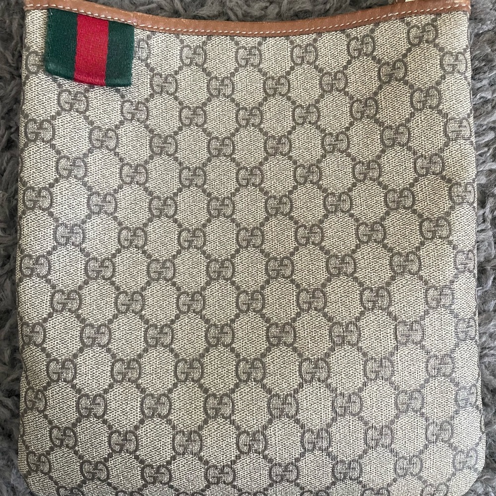Authentic Gucci Crossbody